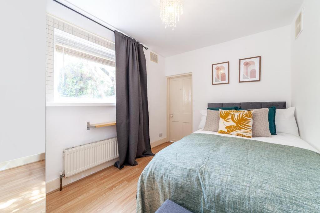 One Bedroom Flat In The Heart Of Brixton ロンドン エクステリア 写真