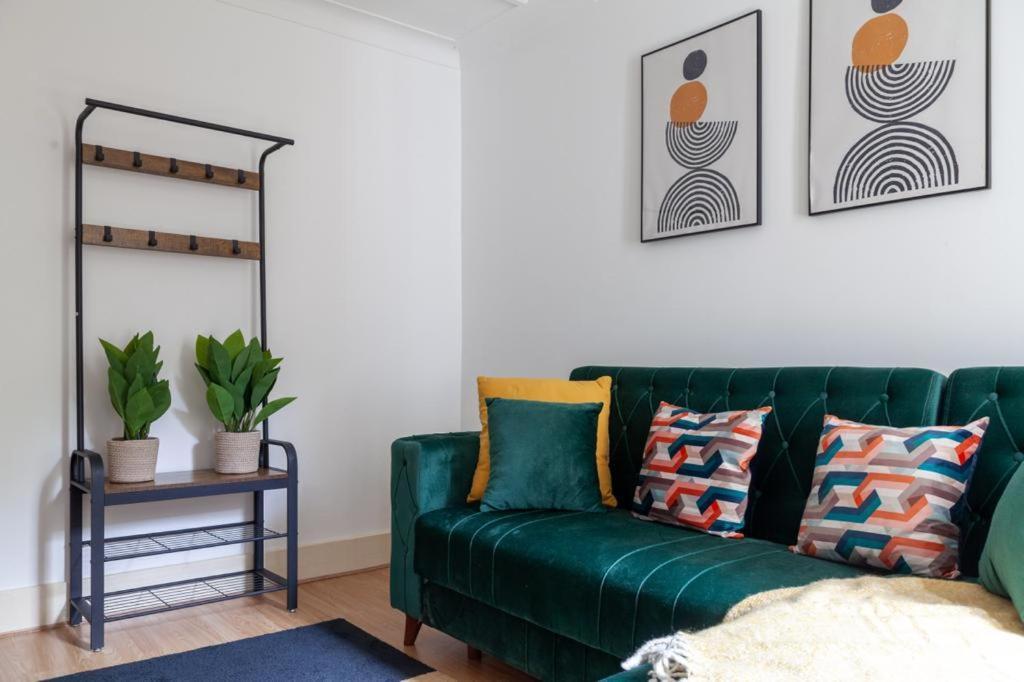 One Bedroom Flat In The Heart Of Brixton ロンドン エクステリア 写真