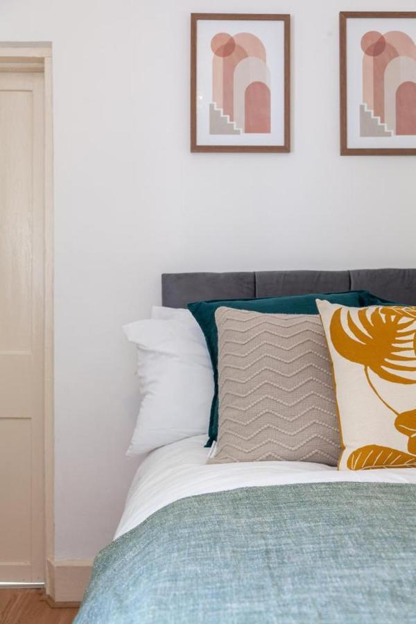 One Bedroom Flat In The Heart Of Brixton ロンドン エクステリア 写真